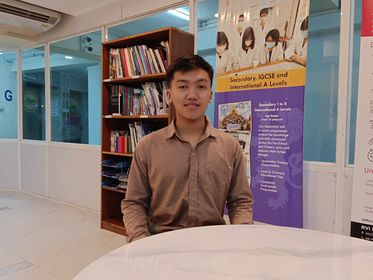 Zaw Moon